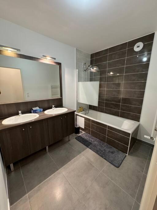 Luxueux 5 Pc, Jacuzzi, Rooftop, Terrasse, Clim Montpellier Exterior foto